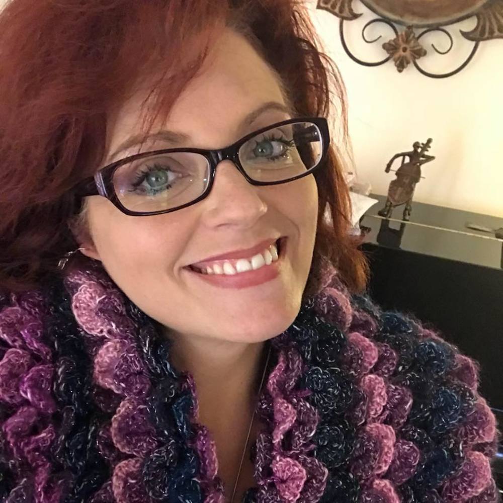 Meet your Posher, Alyson